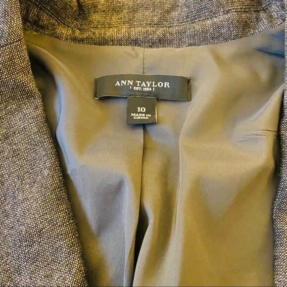 Ann Taylor Brown Single-Breasted Wool Blend Front Flap Pockets Blazer, Sz 10 - Picture 4 of 11
